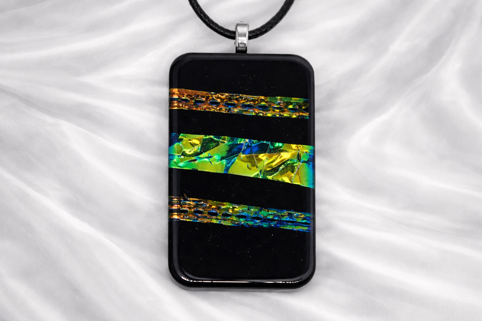 Faux Dichroish Pendant
